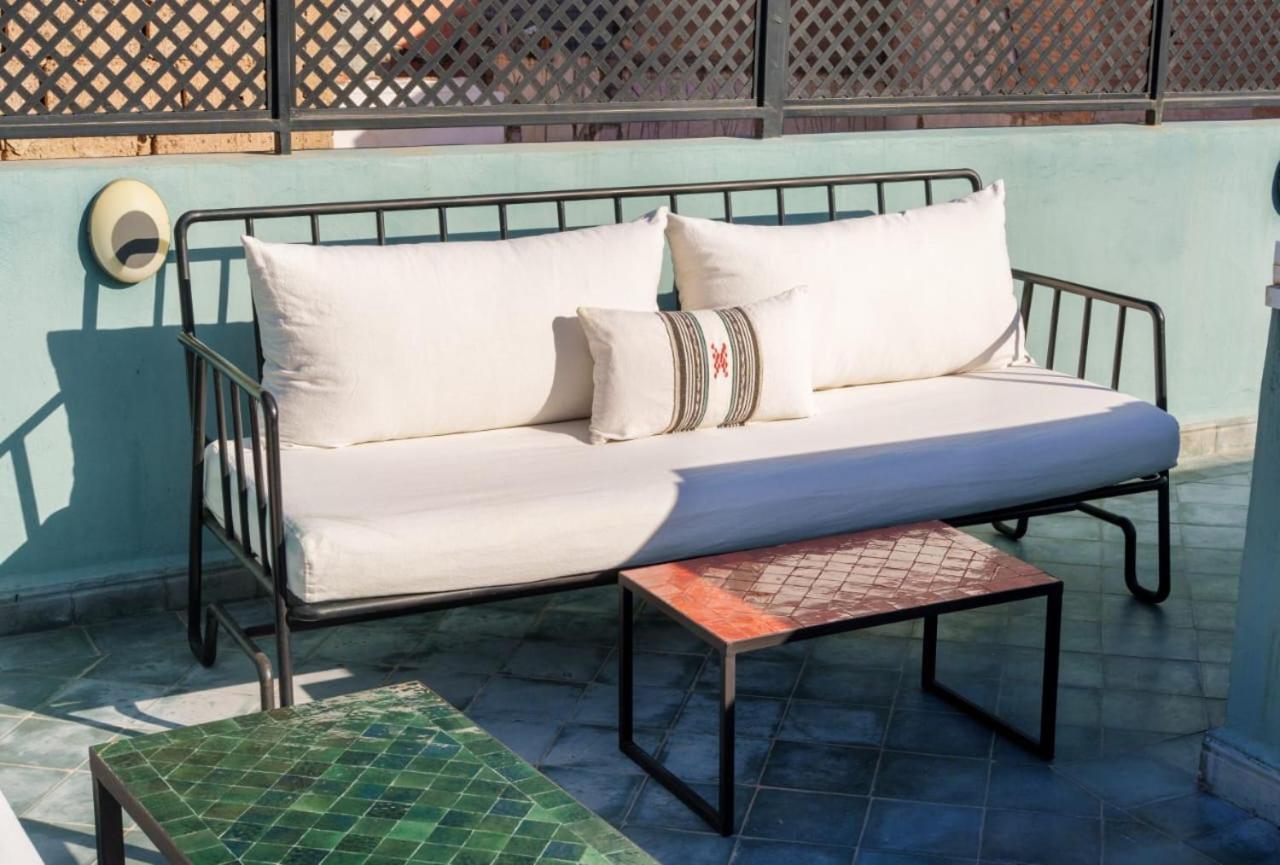 Riad Privatise - 2 Chambres & Petit Dejeuner -Terrasse Marrakesh Exterior photo